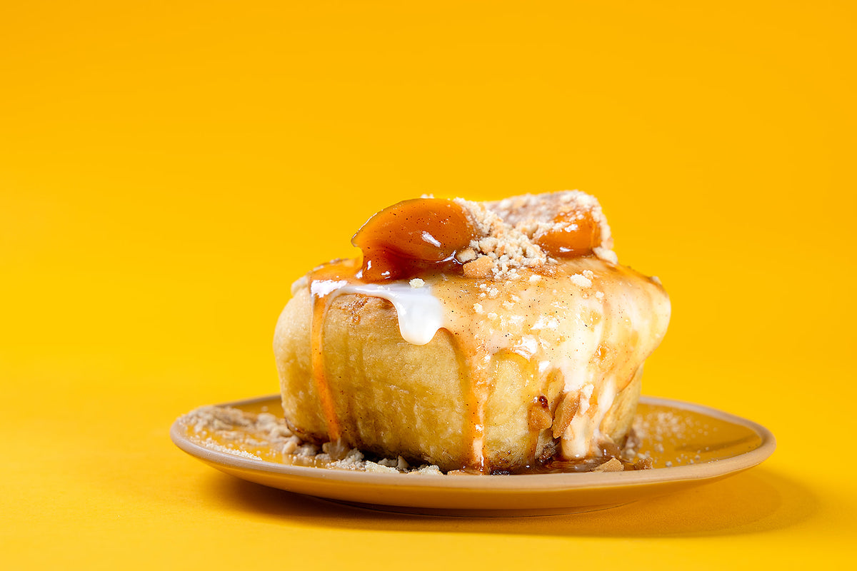 Peach Cobbler Cinnamon Rolls | Shipping